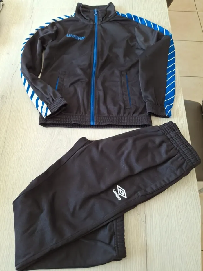 Jogging garçon 8 ans