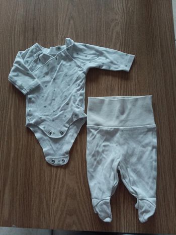 Ensemble kiabi 1 mois mixte