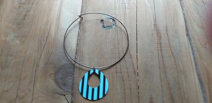 Collier pendentif reversible