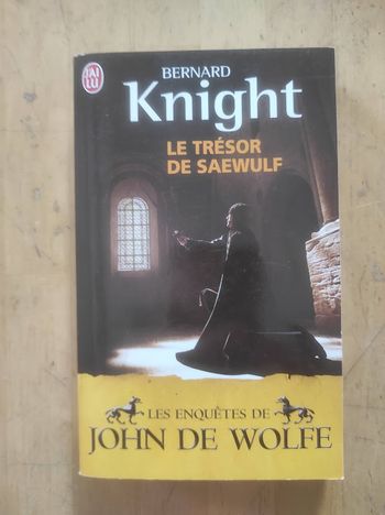Le trésor de Saewulf Bernard Knight J'ai Lu 2011