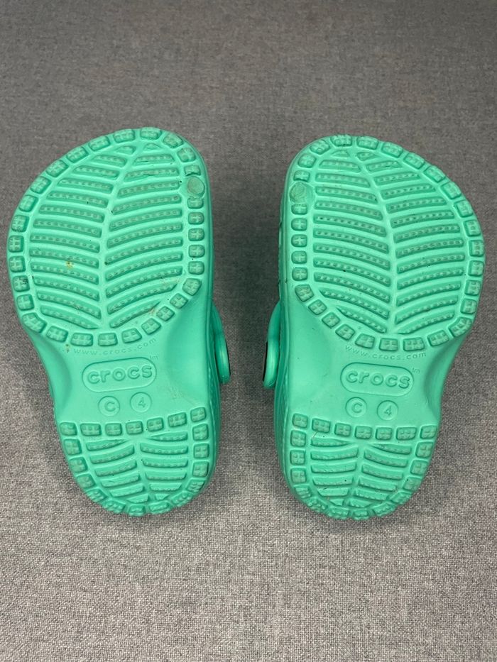 Crocs bébé – Taille 20 – Très bon état - photo numéro 4