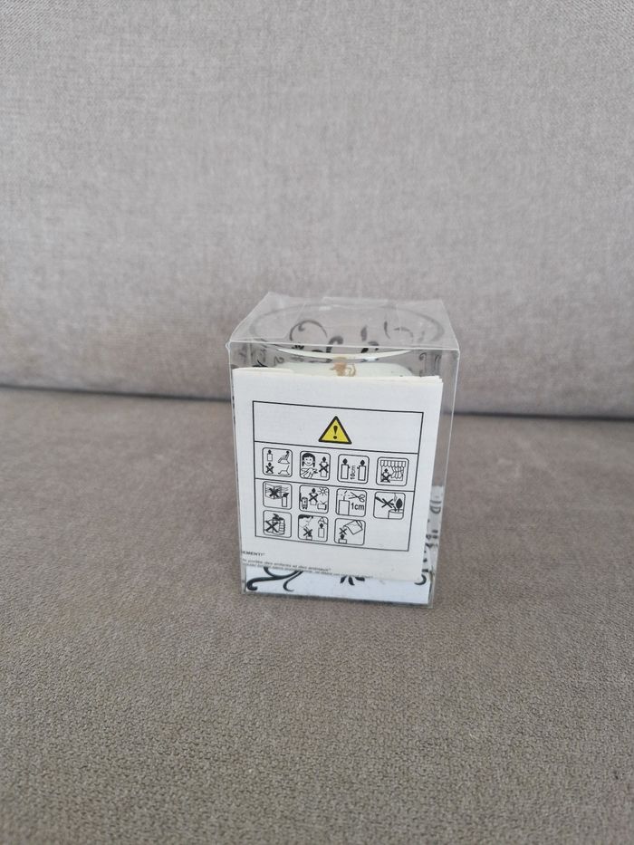 Bougie dans son emballage - photo numéro 6