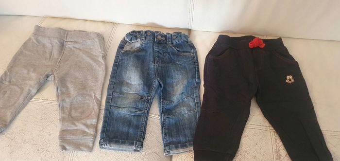 Lot vêtements 12 mois - photo numéro 2