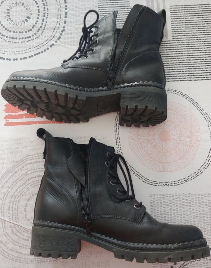 Bottines  noire 37 - photo numéro 2