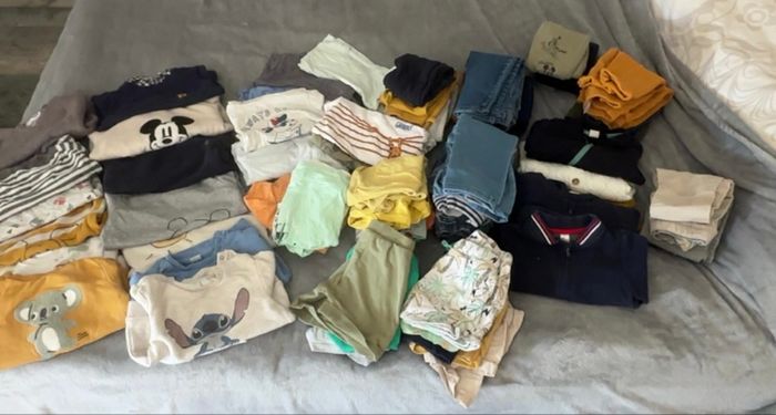 Lot vêtements garçon 24 mois