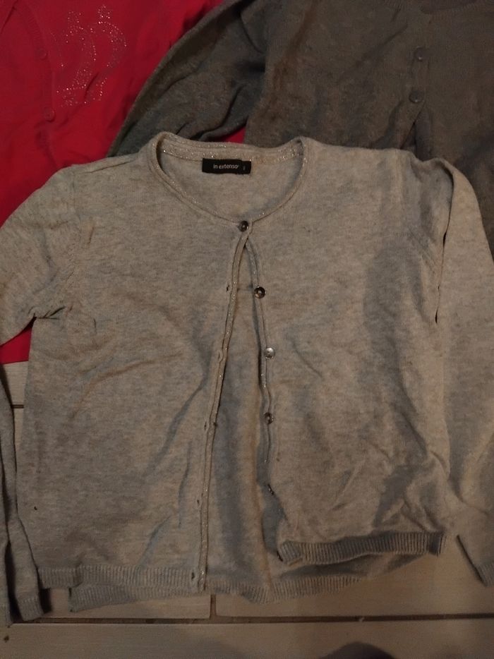 Lot de 4 gilets fille taille 8 ans - photo numéro 3