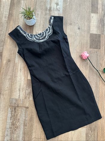 - Robe Capsule - Taille M / 38 - Très bon état