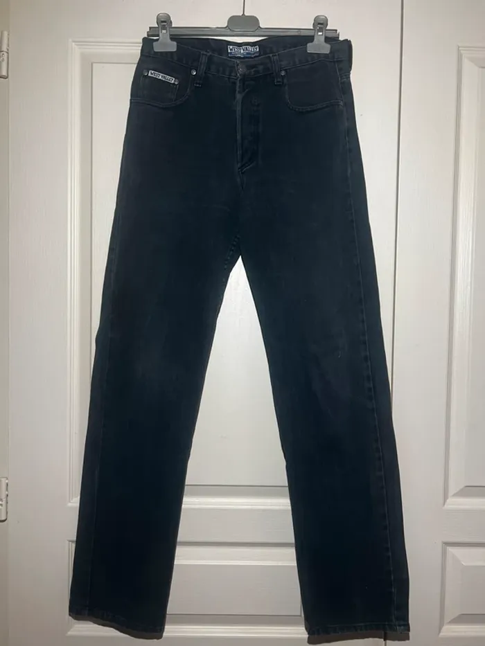Jeans West Valley