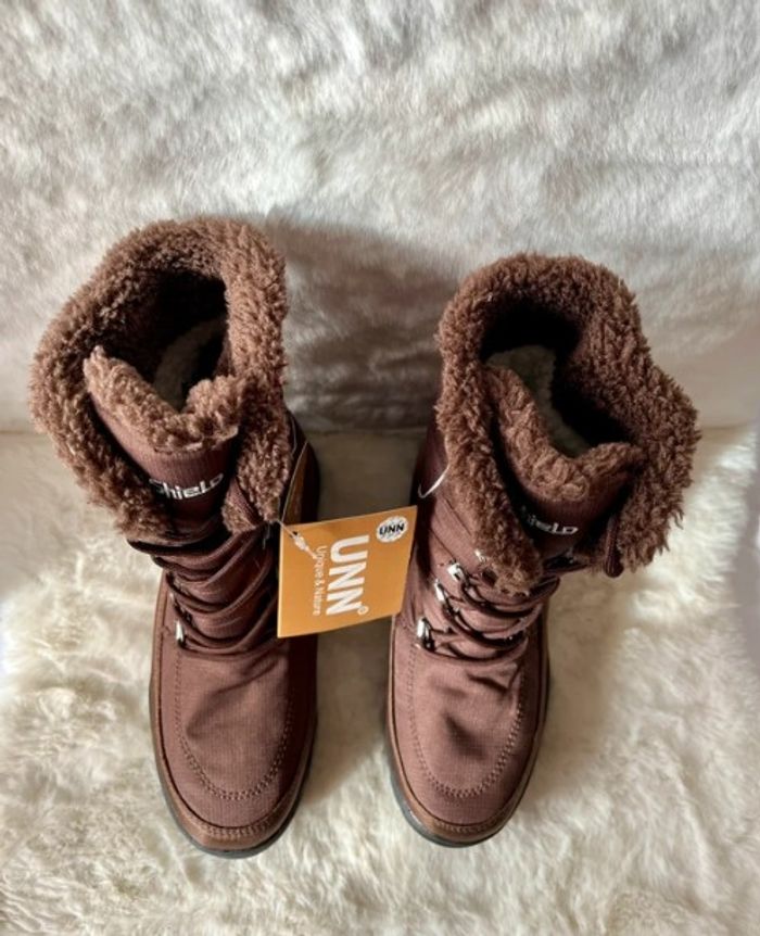 Après ski, bottes mi mollets fourrées pointure 35 - photo numéro 4