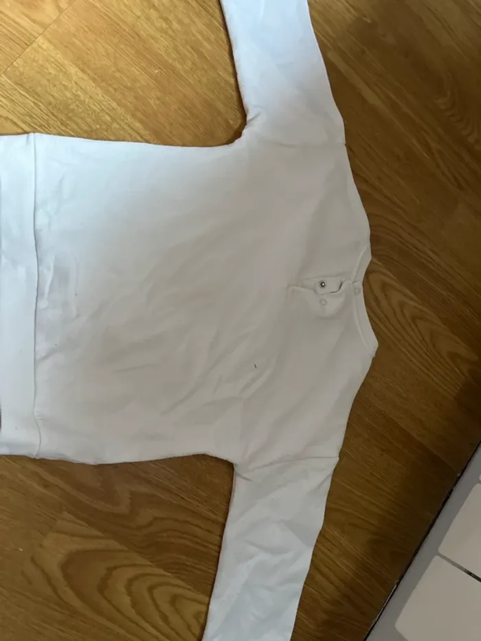 Pull Disney Baby Stitch & Angel – 24 mois - photo numéro 3