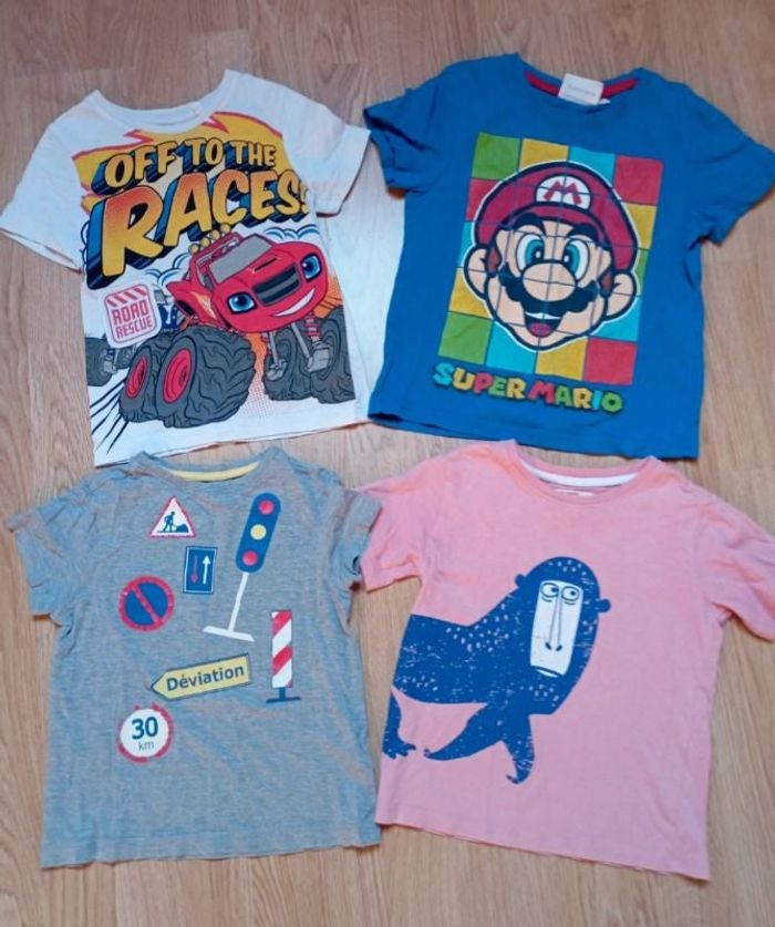 Lot de 4 t shirt imprimés
