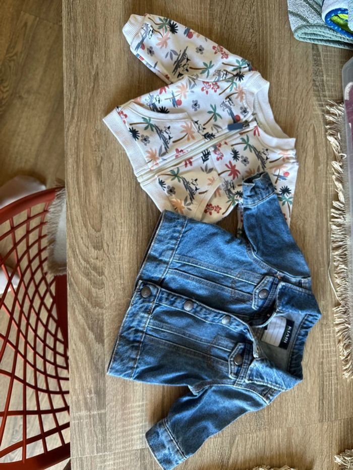 Lot de deux veste 3 mois