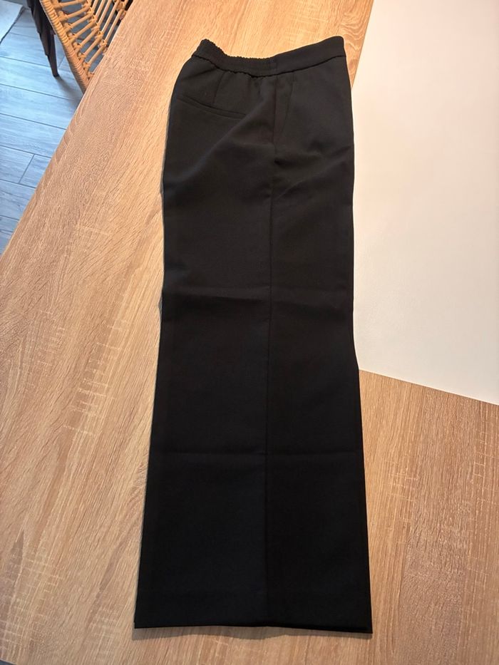 Très beau  Pantalon large noir Zara