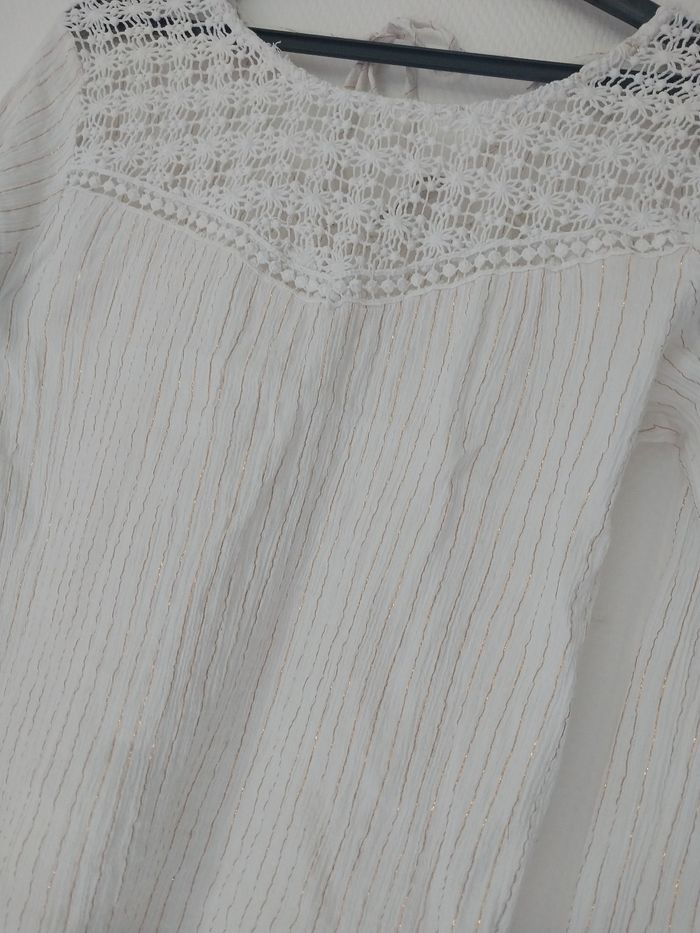 Haut blanc à rayures dorées – Taille 42 - photo numéro 8