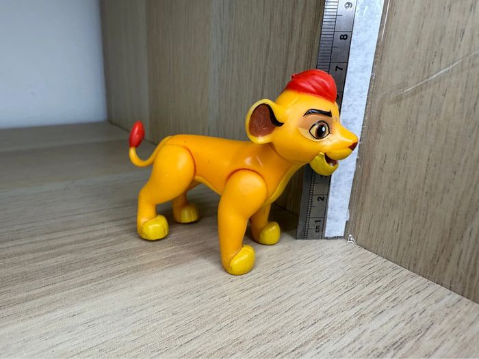 Figurine kion le roi lion Disney