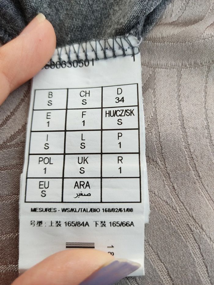 Robe manches courtes forme boule - photo numéro 6