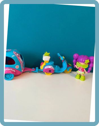 Moto et figurine pinypon