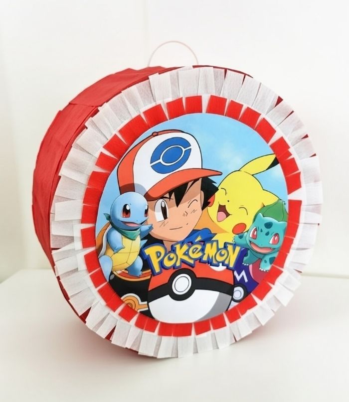 Pokeball Pokémon Pikachu pinata - photo numéro 3
