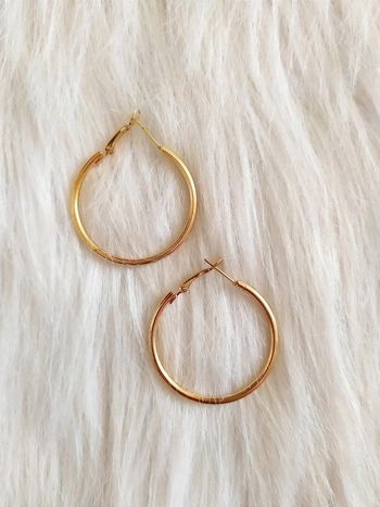 Boucles d'oreilles anneaux dorés diamètre 3,8 cm