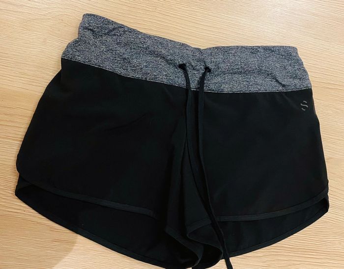 Short noir H&M
