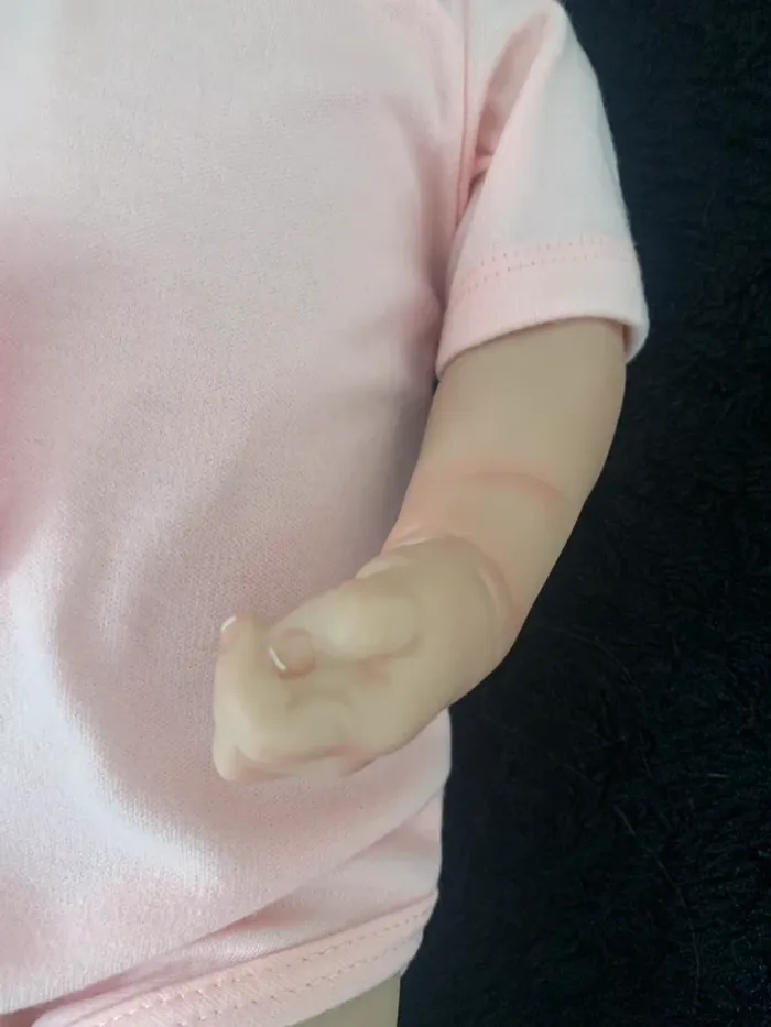 Bébé Reborn réaliste de 48 cm en vinyle souple - photo numéro 3