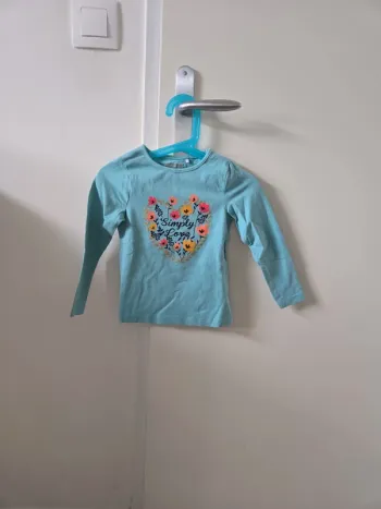 T-shirt manches longues fille taille 4ans orchestra