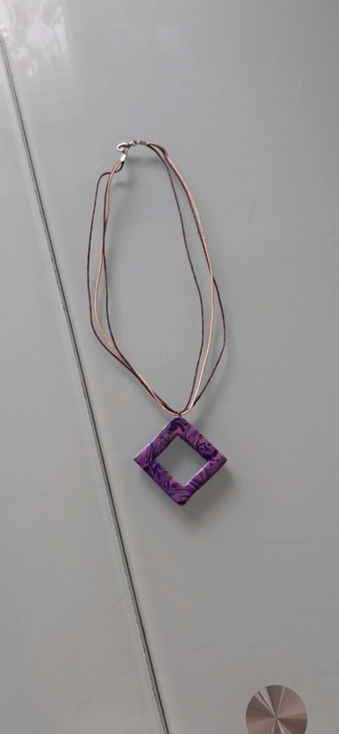 Collier fantaisie mauve