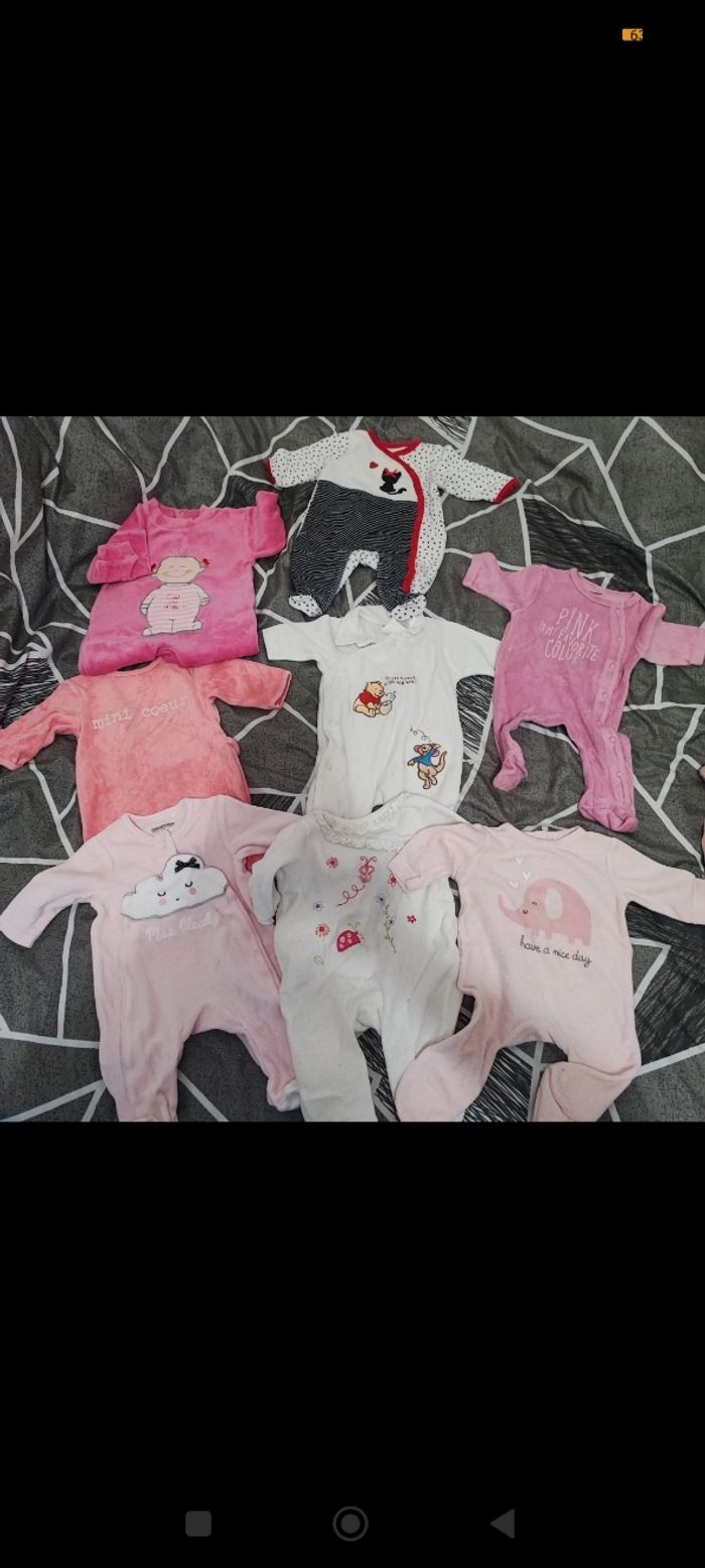 Lot pyjama 1 mois - photo numéro 3