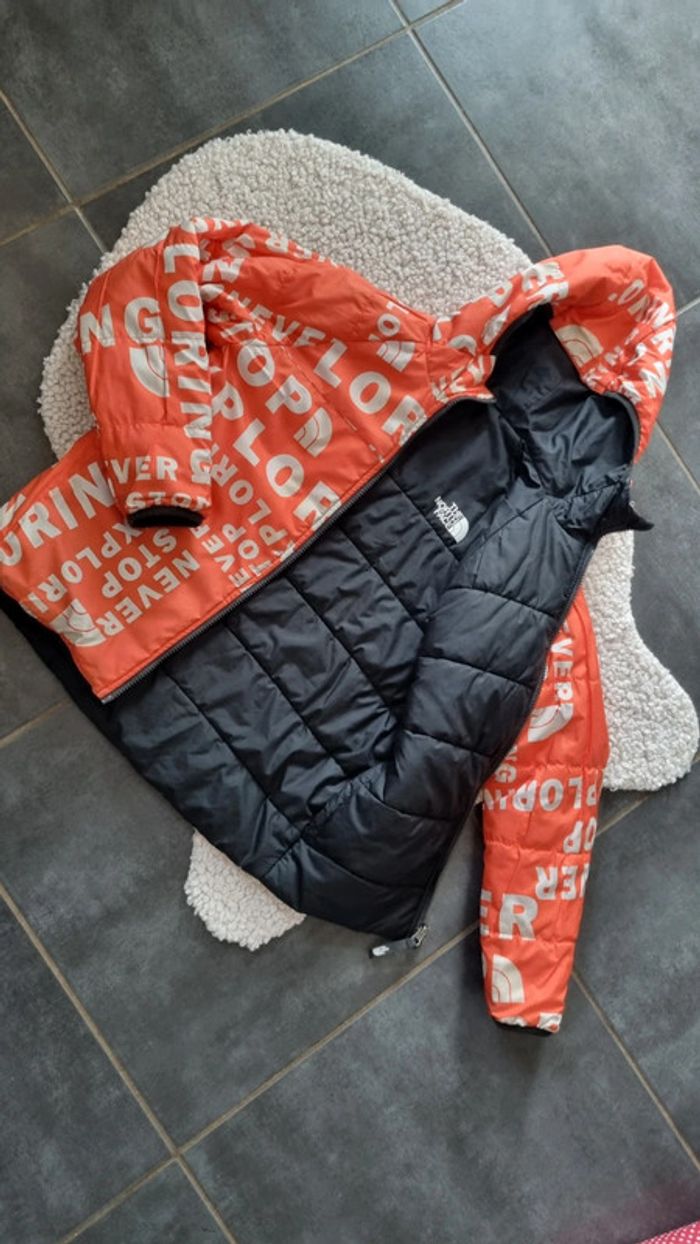 Blouson réversible  The North Face M 10 ans authentique noir / orange tbe - photo numéro 6