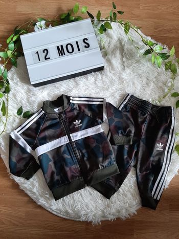 Survêtement camouflage