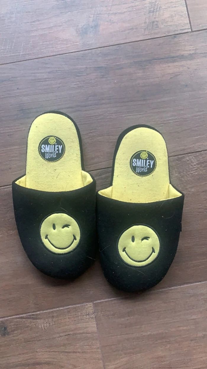 Chaussons Smiley 37