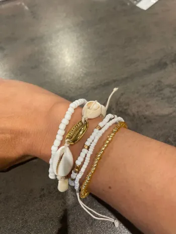 5 bracelets perlés