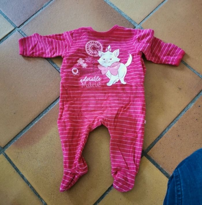 Grenouillère 6 mois - photo numéro 2