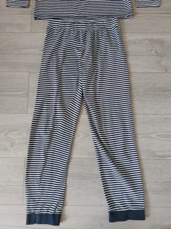 Pyjama Vertbaudet taille 14 ans - photo numéro 3