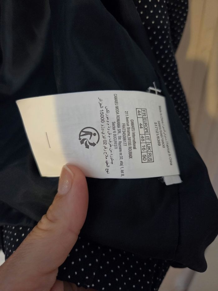 Veste courte bleue à petit pois blanc - photo numéro 3