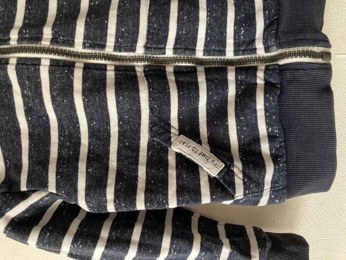 gilet zippé avec capuche - photo numéro 2