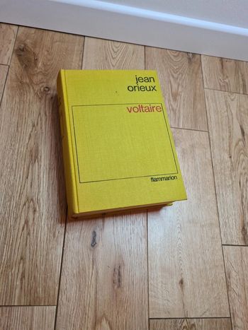Livre voltaire