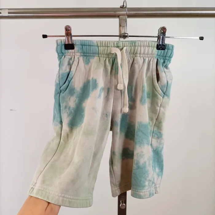 Bermuda tie and dye vert bleu Kiabi garçon 8 ans coton confortable été streetwear A1529 - photo numéro 2