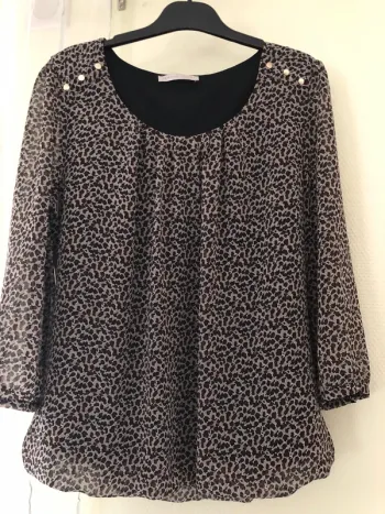Blouse Armand Thiery doublée base elastiquee taille 38