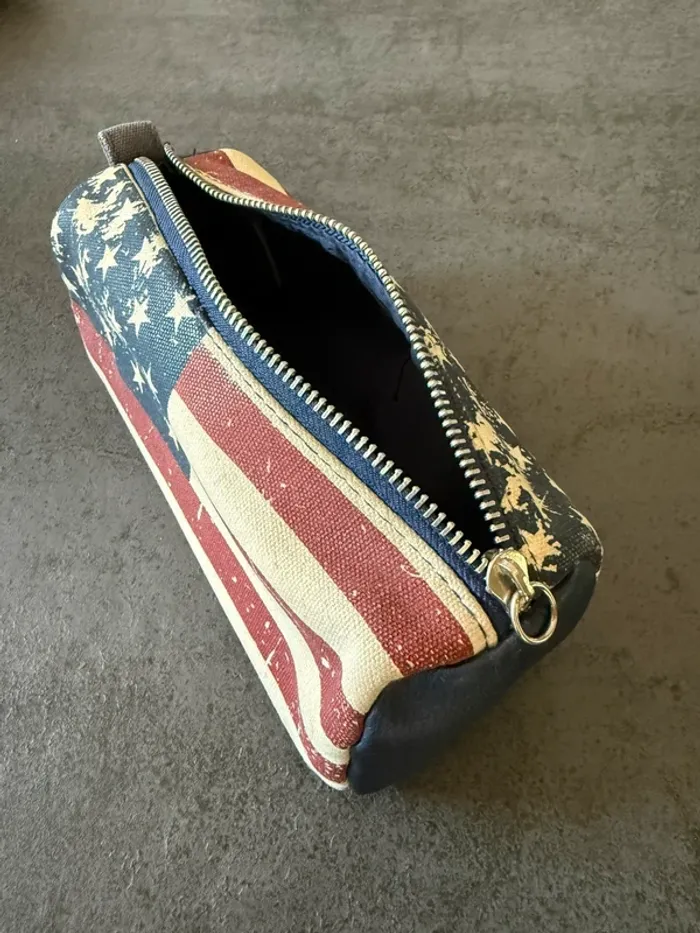 Trousse d’école - photo numéro 2