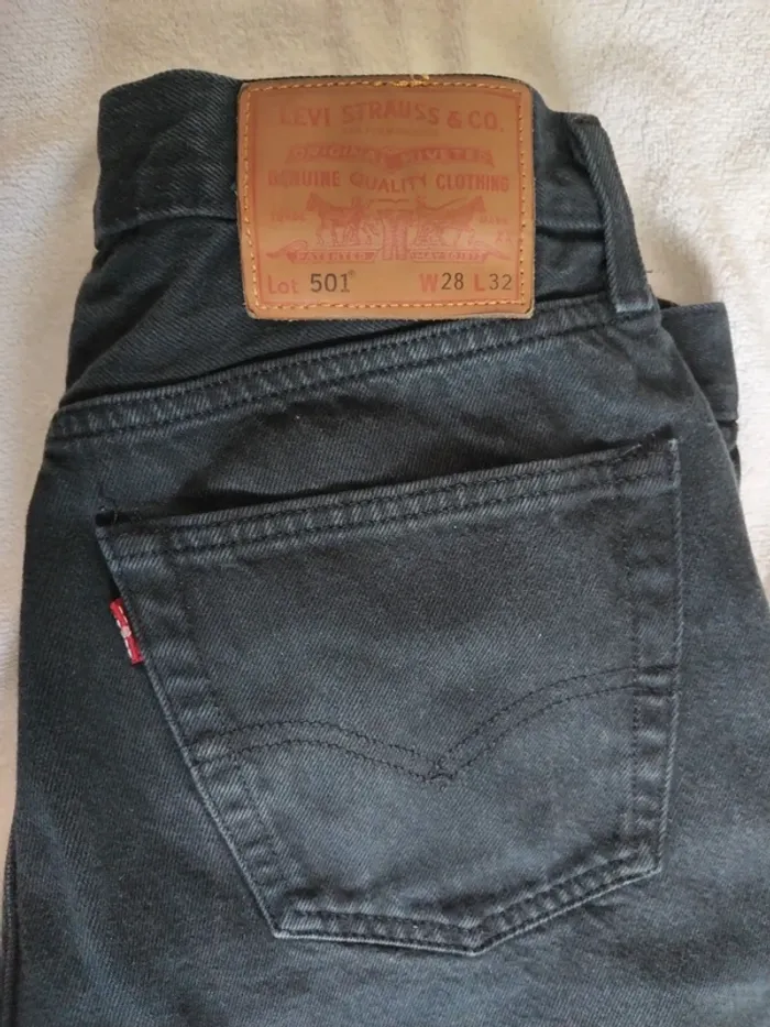 🎈Jean homme Levi's 501 noir taille w28 I 32 🎈 - photo numéro 2