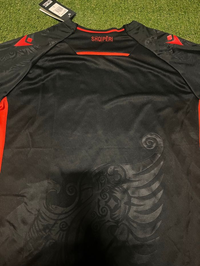 Nouveau maillot de foot Albanie 2026 - photo numéro 4