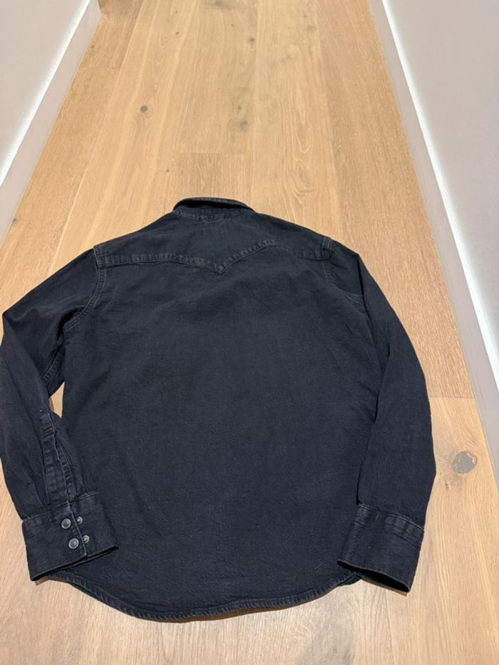 Chemise noir levi’s t.M - photo numéro 5