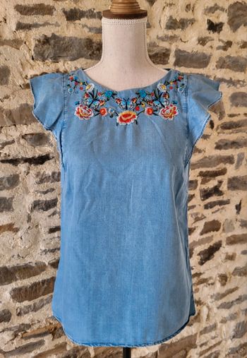 Blouse sans manche bleue jean à fleurs brodées Promod Taille 36