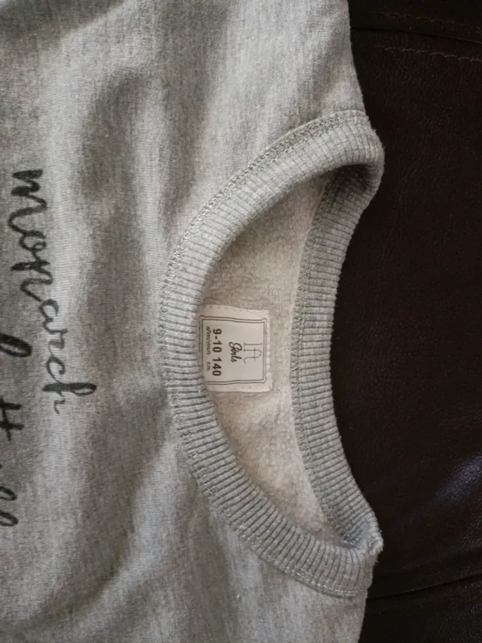 Sweat papillon lft 10 ans - photo numéro 3