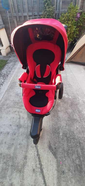 Poussette trio Activ3 CHICCO
