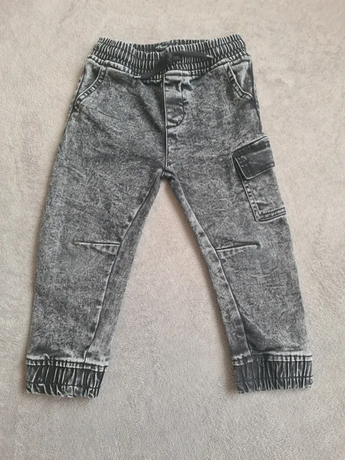 Pantalon cargo