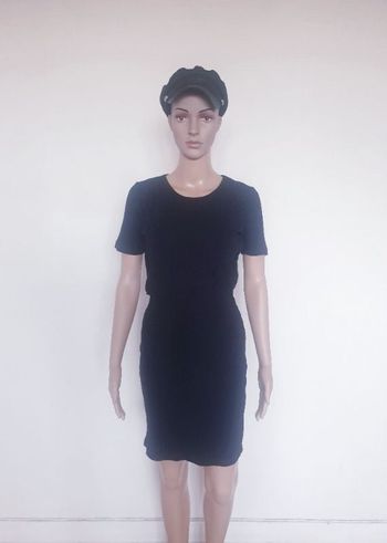 Magnifique robe noire côtelée
