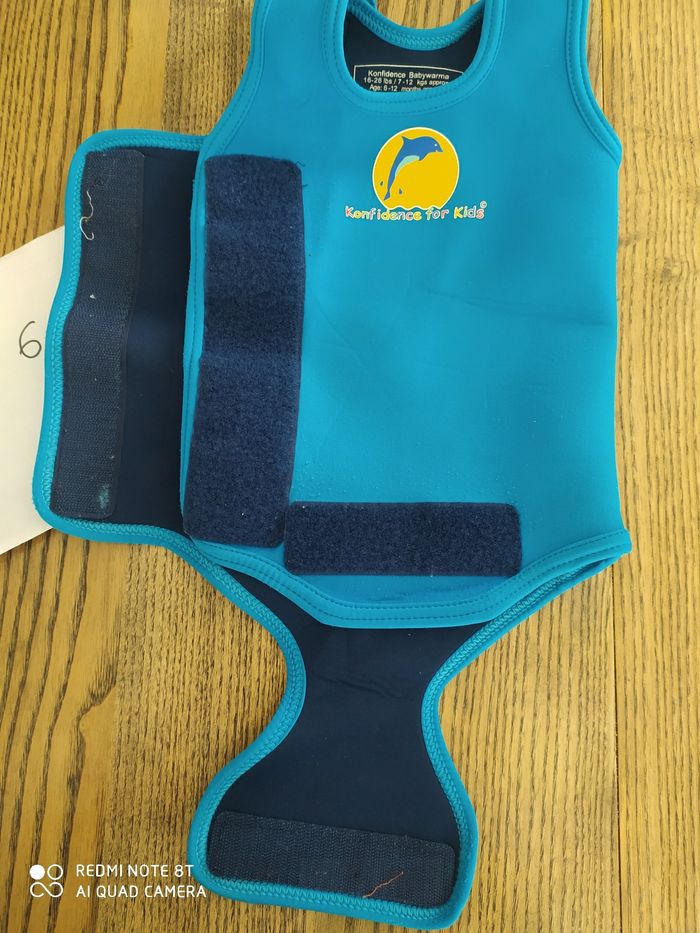 Combinaison néoprène bebe6/12mois - photo numéro 2