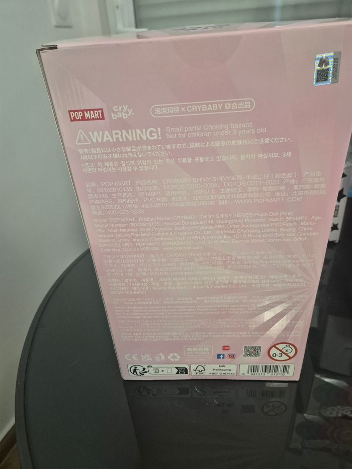 Popmart Crybaby shiny shiny pink - photo numéro 2